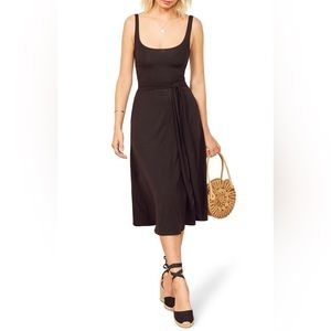 Reformation Helina Dress in Black Large